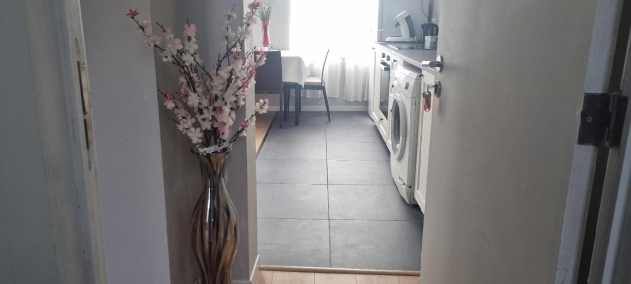 Appartement Diamant Brussel Bagian luar foto