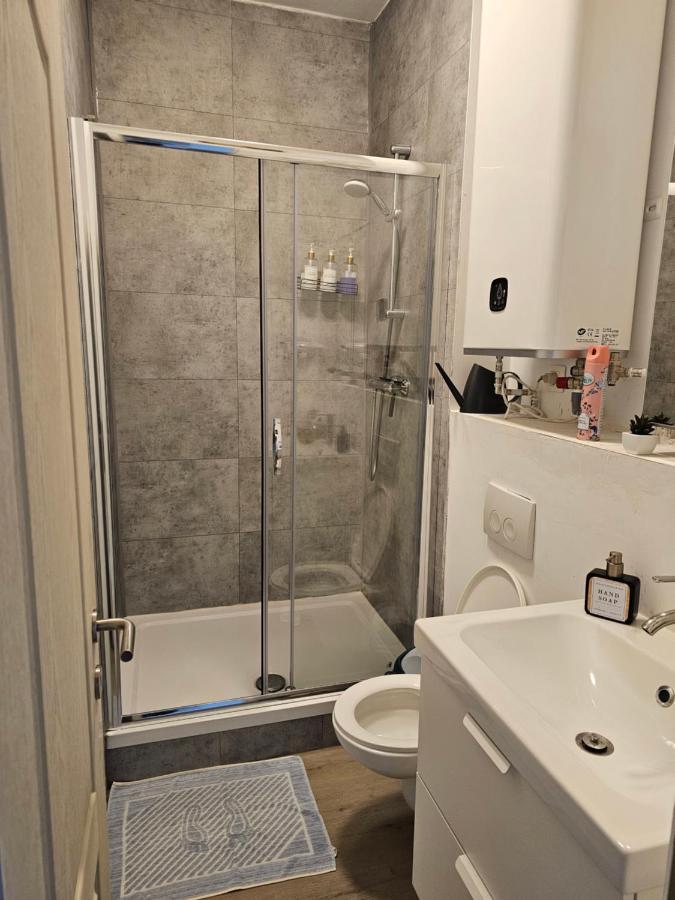Appartement Diamant Brussel Bagian luar foto